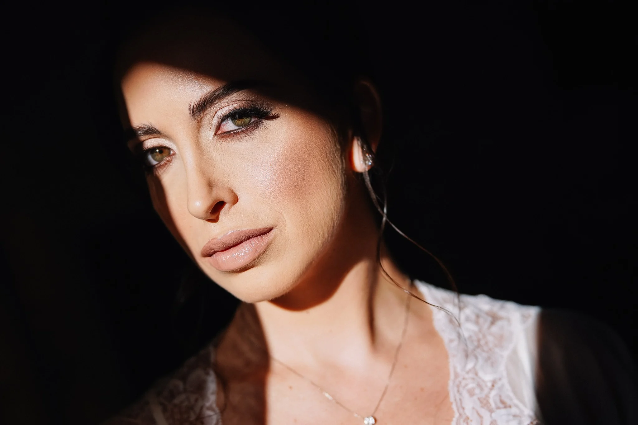 Ritratto di Martina nella luce