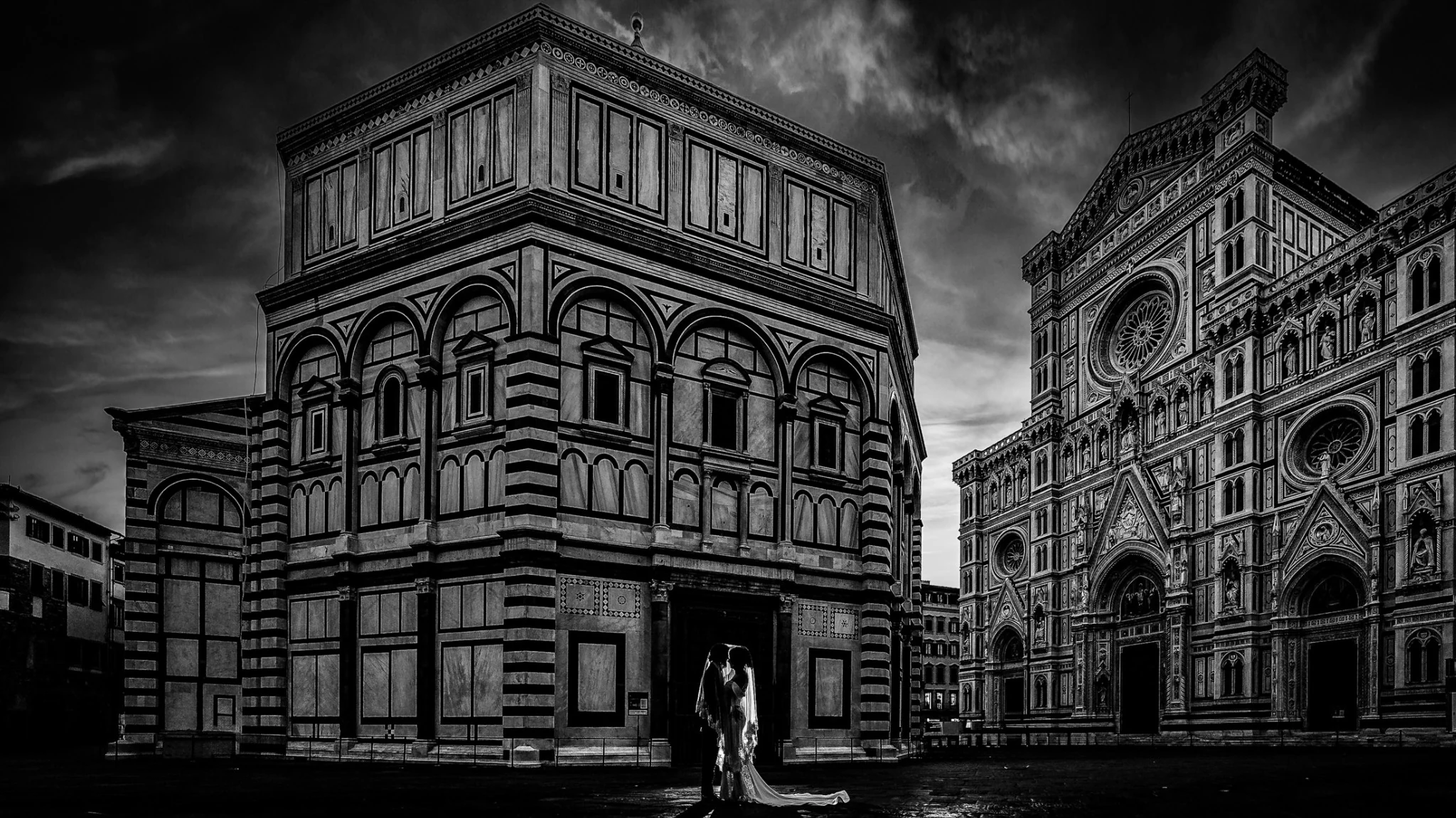 Il Battistero di San Giovanni e il Duomo di Firenze in bianco e nero